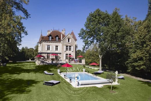 Castillo en Villette-lès-Arbois, Jura