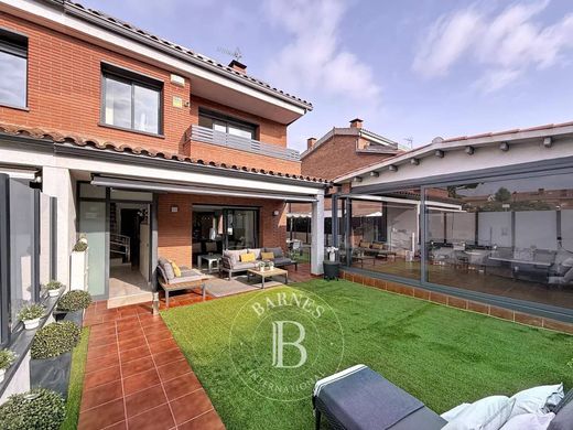 Casa de lujo en Sant Vicenç de Montalt, Provincia de Barcelona