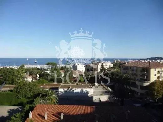 Piso / Apartamento en Beaulieu-sur-Mer, Alpes Marítimos