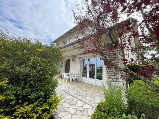 Villebon-sur-Yvette, Essonneの高級住宅