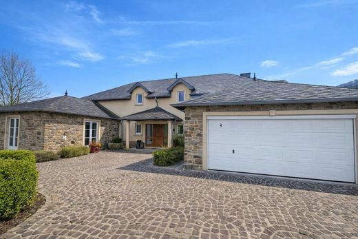 Casa de lujo en Bastendorf, Tandel