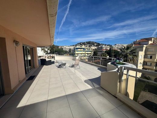 Apartment in Cannes, Alpes-Maritimes