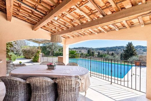 Villa in Châteauneuf-Grasse, Alpes-Maritimes