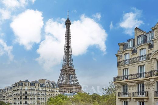 Apartment in Tour Eiffel, Invalides – Ecole Militaire, Saint-Thomas d’Aquin, Paris