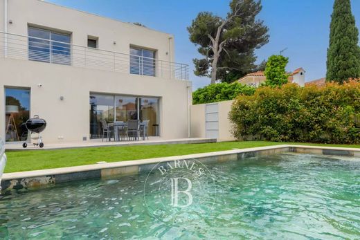 Villa in Carry-le-Rouet, Bouches-du-Rhône