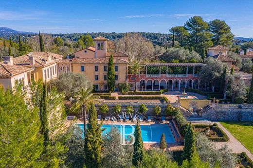 Castello a Grasse, Alpi Marittime