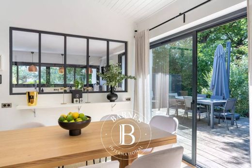 Luxus-Haus in La Celle-Saint-Cloud, Yvelines