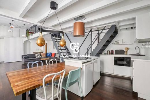 テンプル、ランビュトー、フラン・ボジュース, Parisのアパートメント