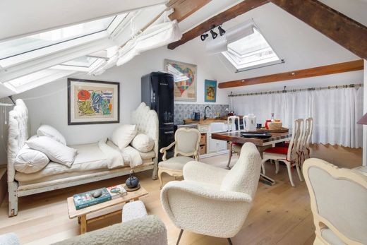 Διαμέρισμα σε Saint-Germain, Odéon, Monnaie, Paris