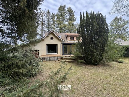 Luxury home in Ardon, Loiret