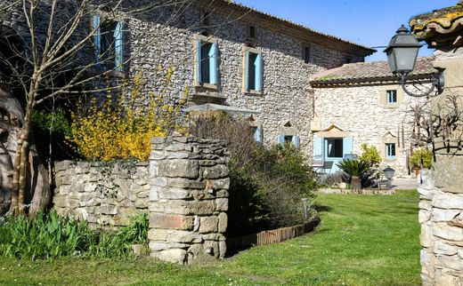 Luxury home in Uzès, Gard