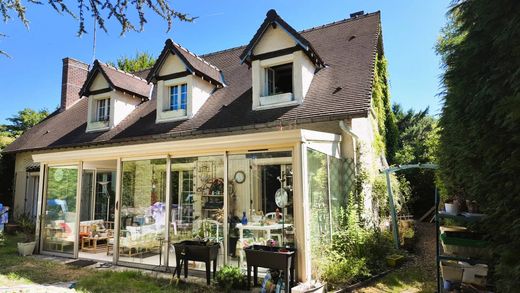 Casa de lujo en Clairefontaine-en-Yvelines, Yvelines