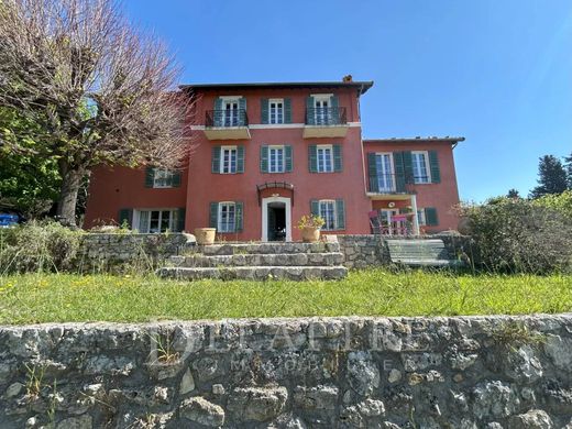 Villa in Châteauneuf-Grasse, Alpes-Maritimes