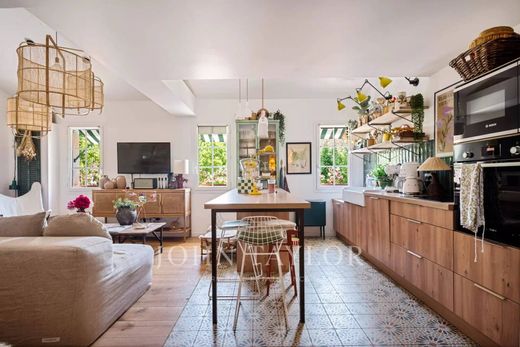 Πολυτελή κατοικία σε Saint-Cyr-sur-Mer, Var