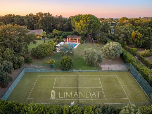 Villa in Mouans-Sartoux, Alpes-Maritimes