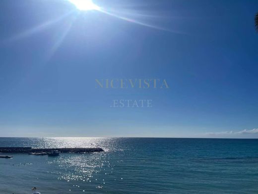 ‏דירה ב  Roquebrune-Cap-Martin, Alpes-Maritimes