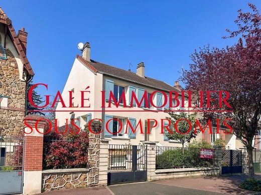 Luxury home in Bourg-la-Reine, Hauts-de-Seine