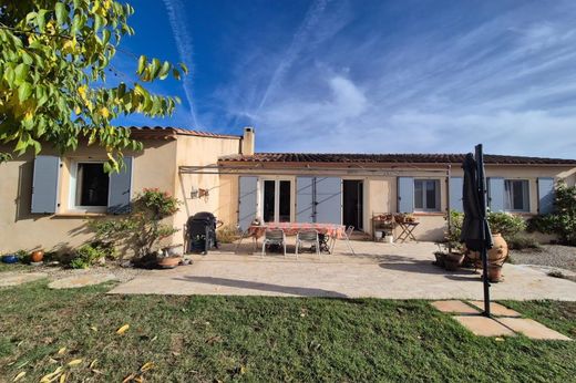 Luxury home in Cotignac, Var