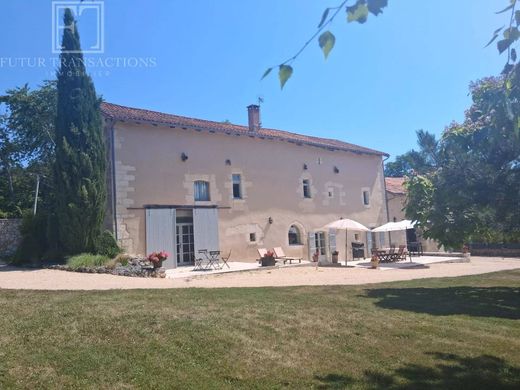 Luxury home in Brantôme, Dordogne