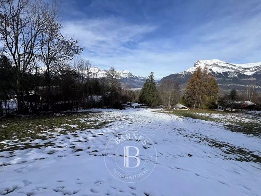 토지 / Saint-Gervais-les-Bains, Haute-Savoie