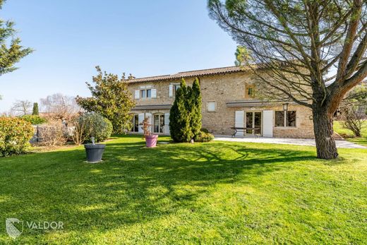 Luksusowy dom w Pommiers, Rhône