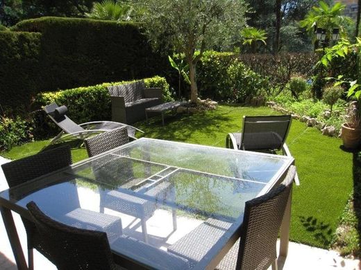 ‏דירה ב  קאן, Alpes-Maritimes