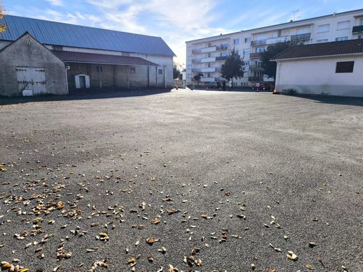 Terrain à Tarbes, Hautes-Pyrénées