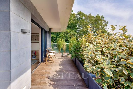 Apartment in Saint-Cloud, Hauts-de-Seine