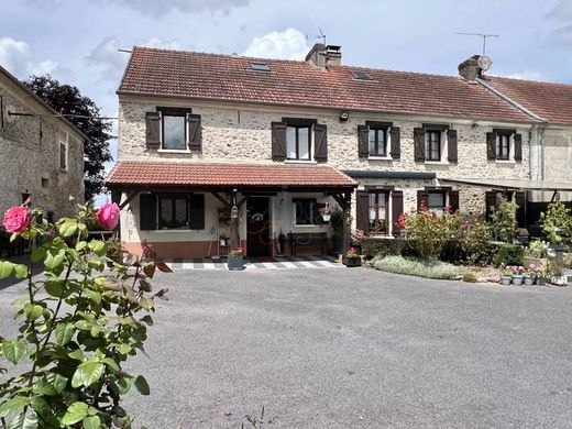 Maison de luxe à Rebais, Seine-et-Marne