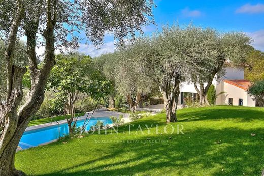 Luxury home in Mougins, Alpes-Maritimes