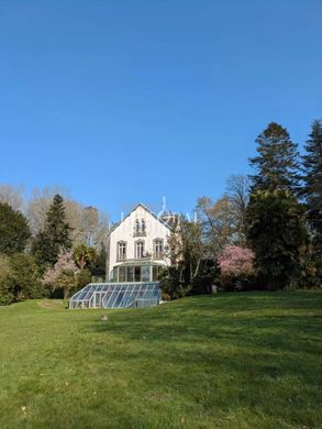 Πολυτελή κατοικία σε Guipavas, Finistère