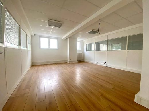 Офис, Мец, Moselle