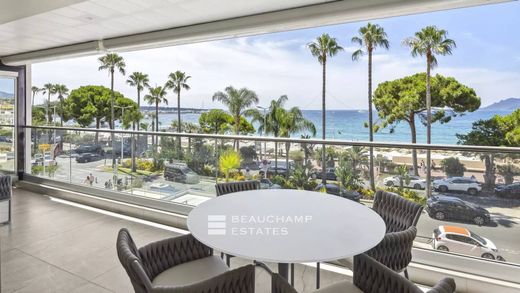 Appartement à Cannes, Alpes-Maritimes