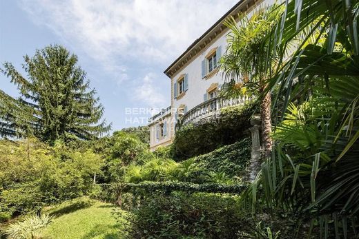 Villa Dizzasco-Biazzeno, Como ilçesinde