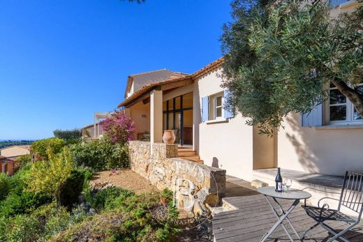 ‏בתי יוקרה ב  Saint-Cyr-sur-Mer, Var