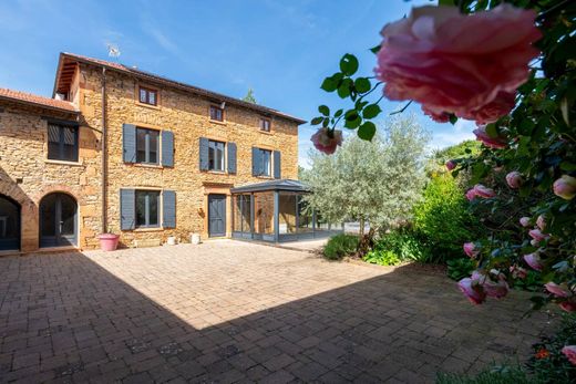 Luxury home in Marcy, Rhône