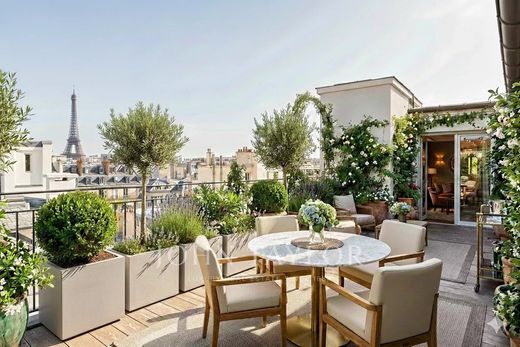 Apartment in La Muette, Auteuil, Porte Dauphine, Paris