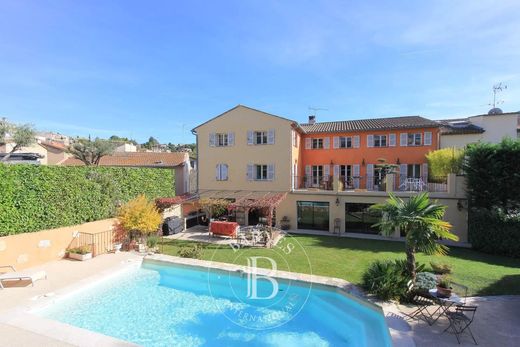 Luxe woning in Valbonne, Alpes-Maritimes