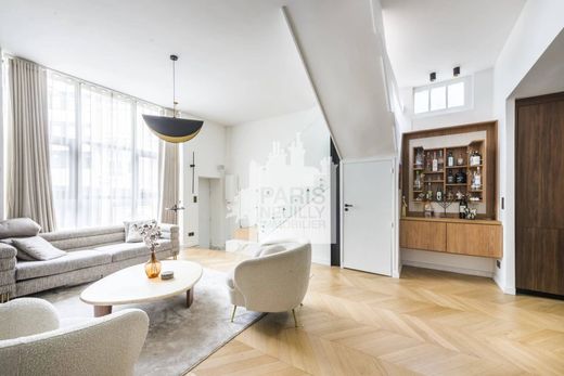 Luxe woning in Courbevoie, Hauts-de-Seine