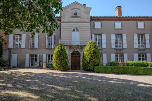 Castle in Cadalen, Tarn