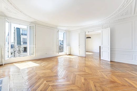 Apartment / Etagenwohnung in Monceau, Courcelles, Ternes, Paris