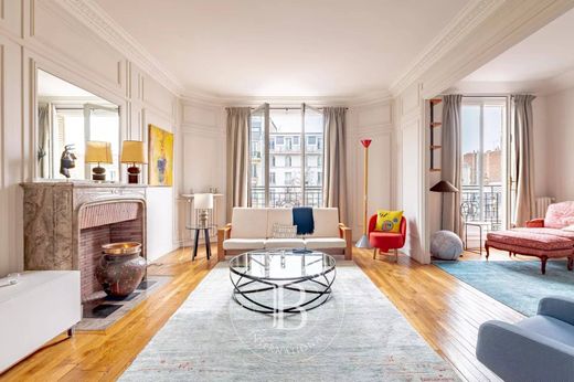 Квартира, Saint-Germain, Odéon, Monnaie, Paris