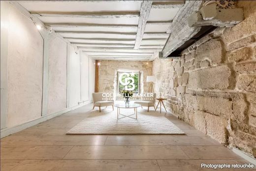 Apartment / Etagenwohnung in Chatelet les Halles, Louvre-Tuileries, Palais Royal, Paris