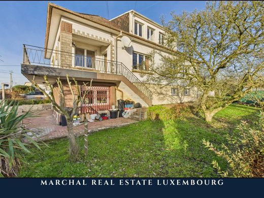 Luksusowy dom w Bertrange, Moselle