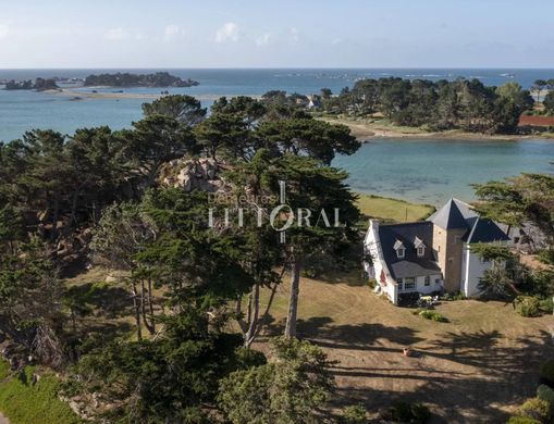 Casa di lusso a Penvénan, Côtes-d'Armor