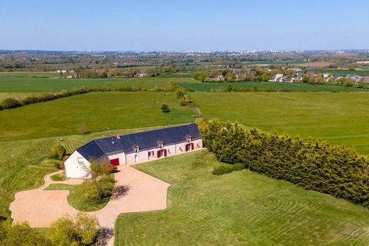 Angers, Maine-et-Loireの高級住宅