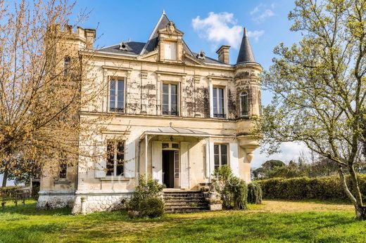 Castle in Pomerol, Gironde