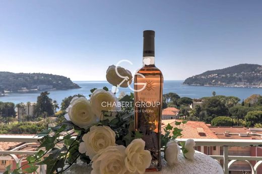 Villefranche-sur-Mer, Alpes-Maritimesのアパートメント