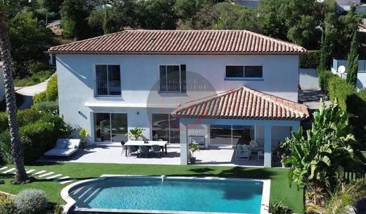 Villa en Les Adrets-de-l'Estérel, Var