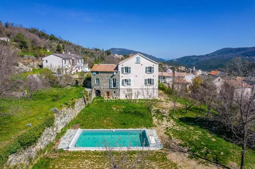 Rural or Farmhouse in Murato, Upper Corsica